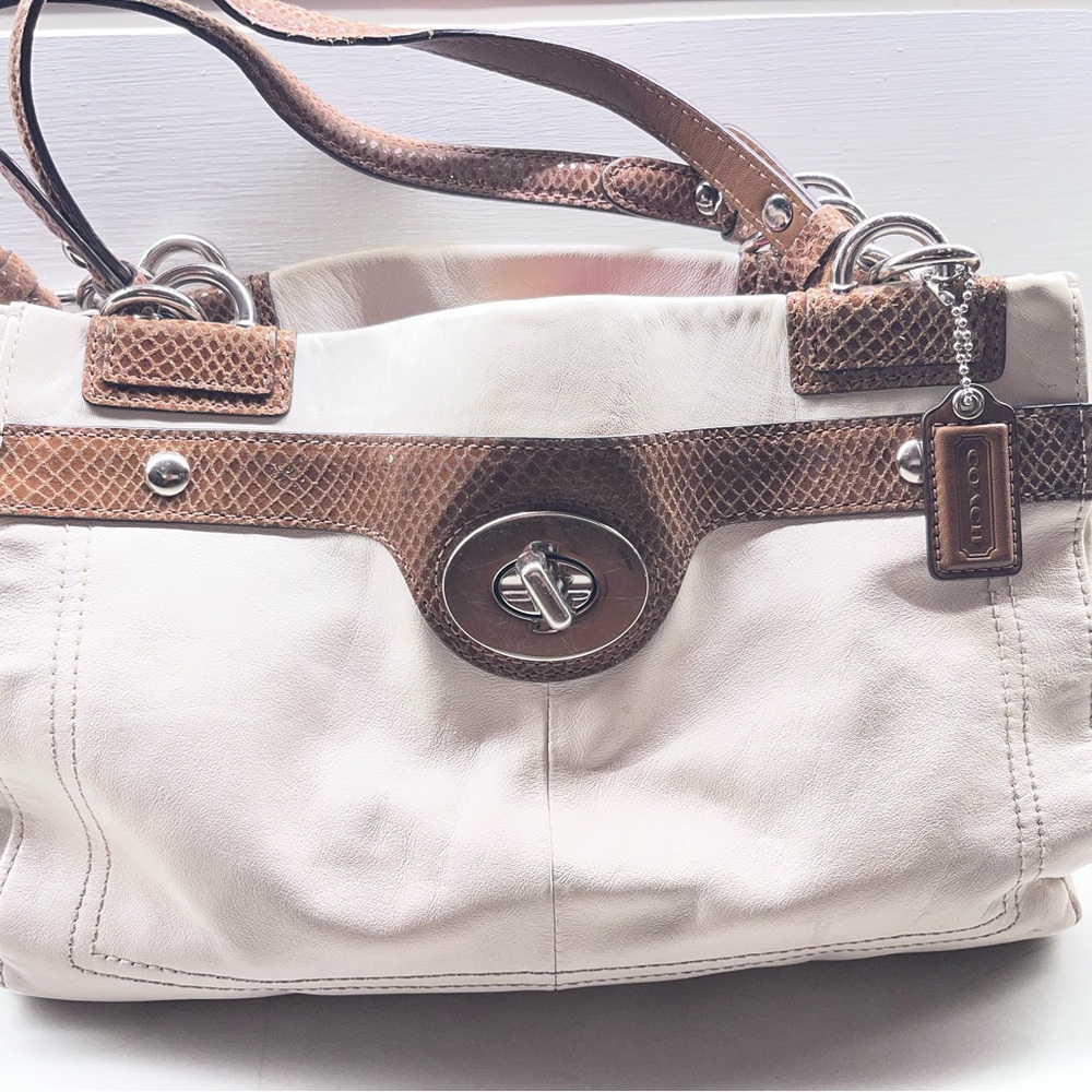 Coach Cream and Tan Leather Shoulder Bag